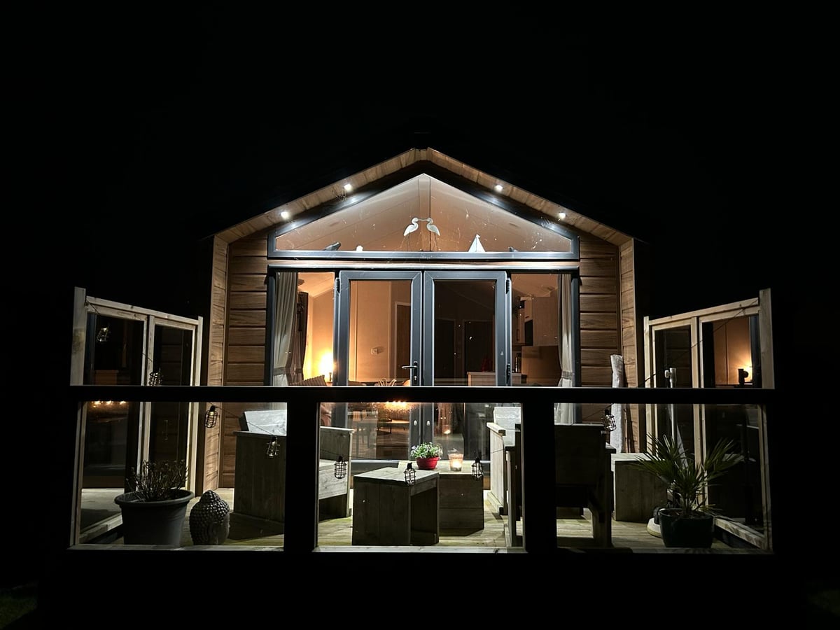 Chalet „PierOne“ Nr. 59 erste Reihe, Eckgrundstück Zeezicht Bild 4
